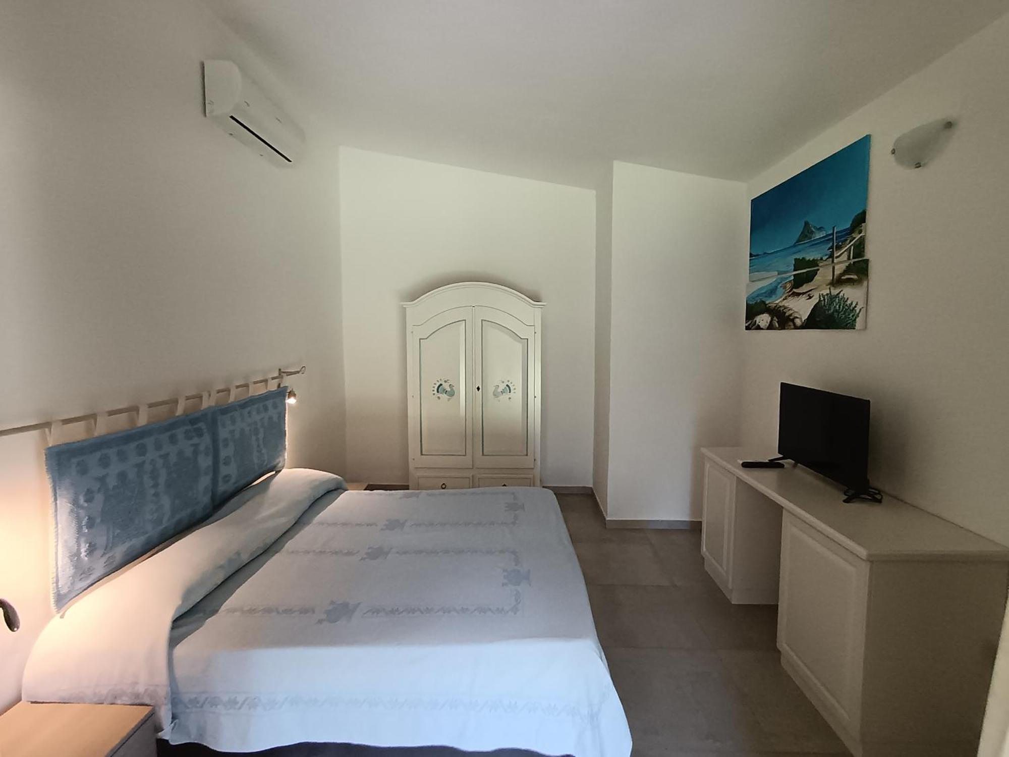 Su Suberju Hotel San Teodoro  Ngoại thất bức ảnh